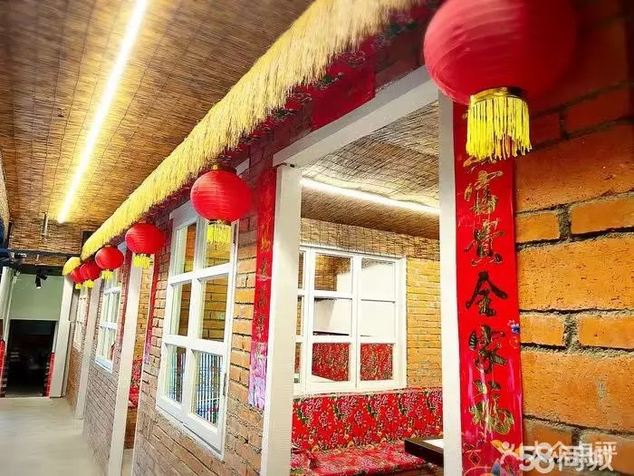 （转让旺铺外兑。临近林达美食街，老店客源稳定